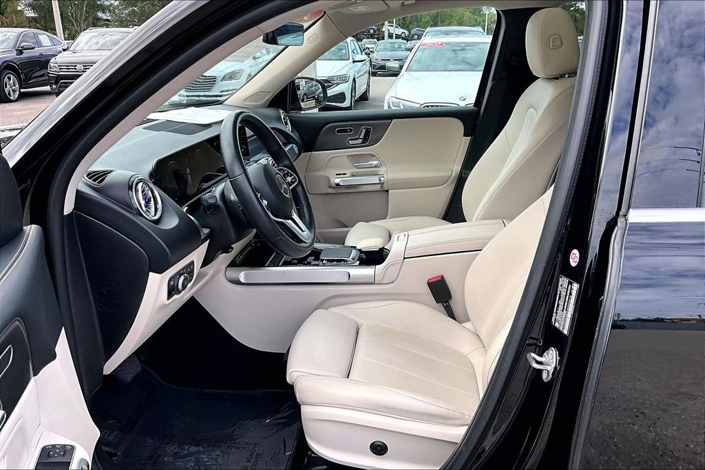 Used 2022 Mercedes-Benz GLB 250 image 21