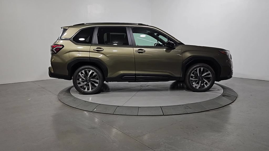 New 2026 Subaru Forester Touring AWD/4WD image 6