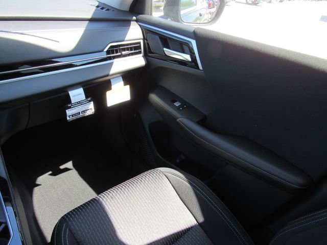 New 2026 Mitsubishi Outlander ES image 18