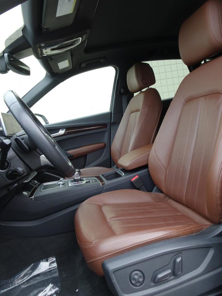 Used 2018 Audi Q5 2.0T Premium Plus w/ Premium Plus Package image 11