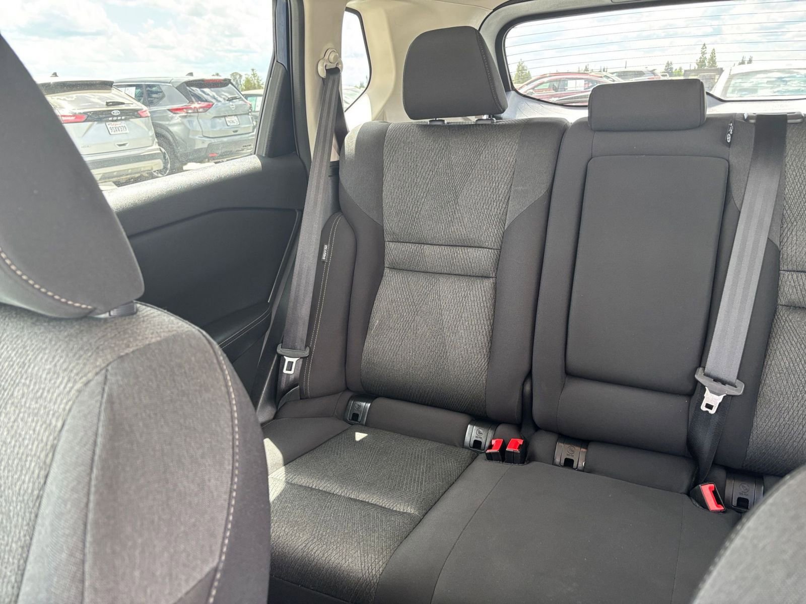 Used 2025 Nissan Rogue SV FWD image 40