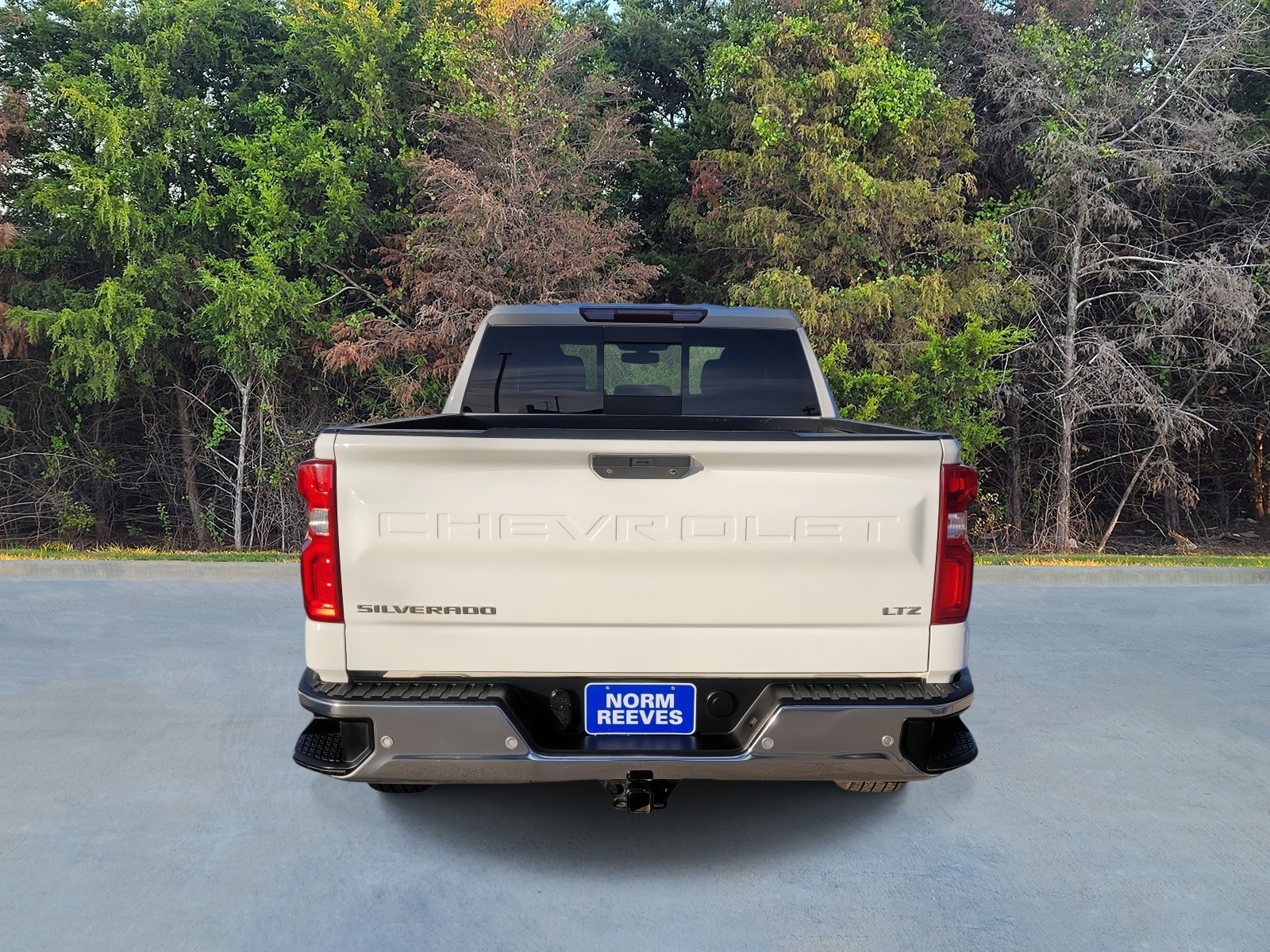 Used 2021 Chevrolet Silverado 1500 LTZ w/ LTZ Convenience Package II image 18