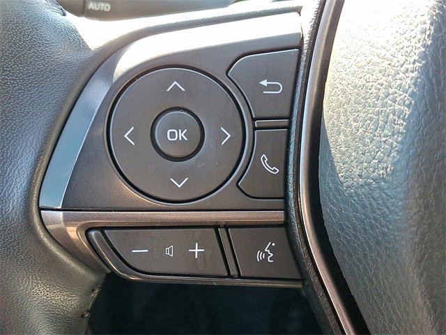 Used 2023 Toyota Camry SE image 17