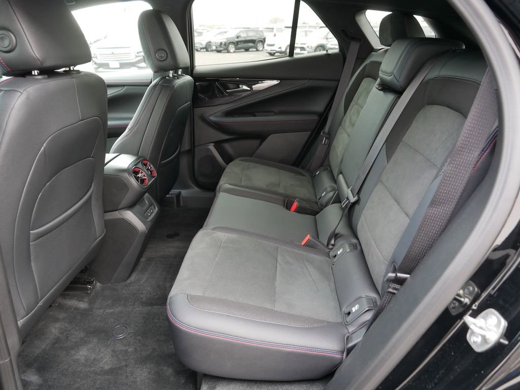 Used 2024 Chevrolet Blazer EV RS image 16