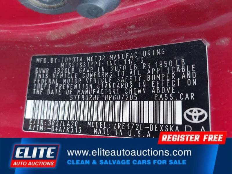 Used 2017 Toyota Corolla XSE w/ Carpet Mat Package (TMS) image 17