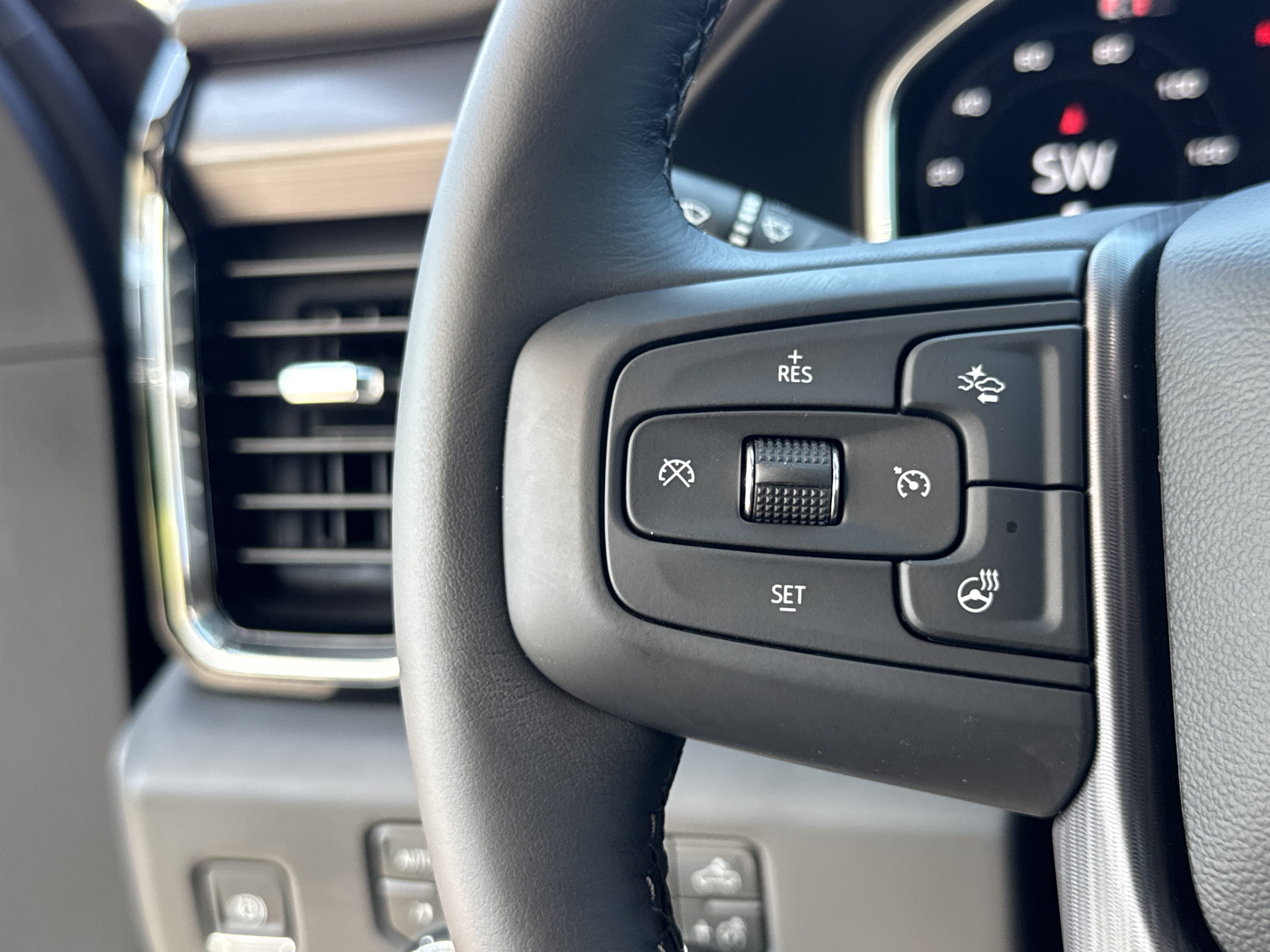 New 2026 GMC Sierra 2500 Denali Ultimate AWD/4WD image 19
