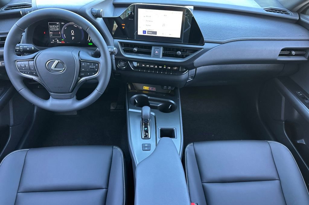 New 2026 Lexus UX 300h FWD image 13