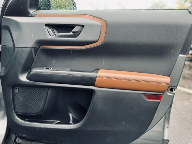 Used 2024 Ford Bronco Sport Outer Banks w/ Tech Package image 13