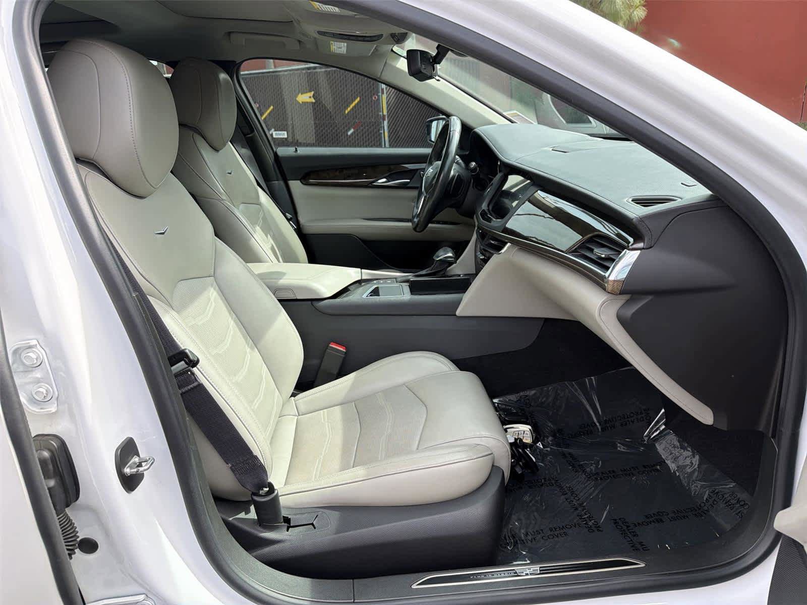 Used 2018 Cadillac CT6 Premium Luxury RWD image 15