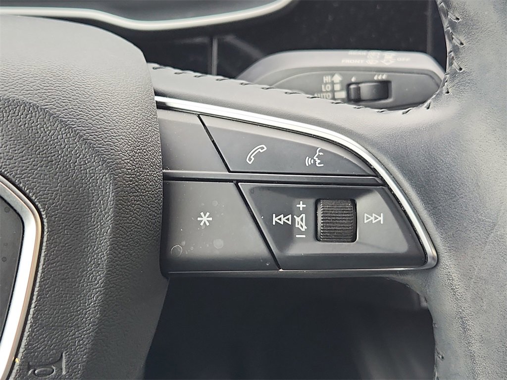 Used 2020 Audi Q3 2.0T Premium image 17