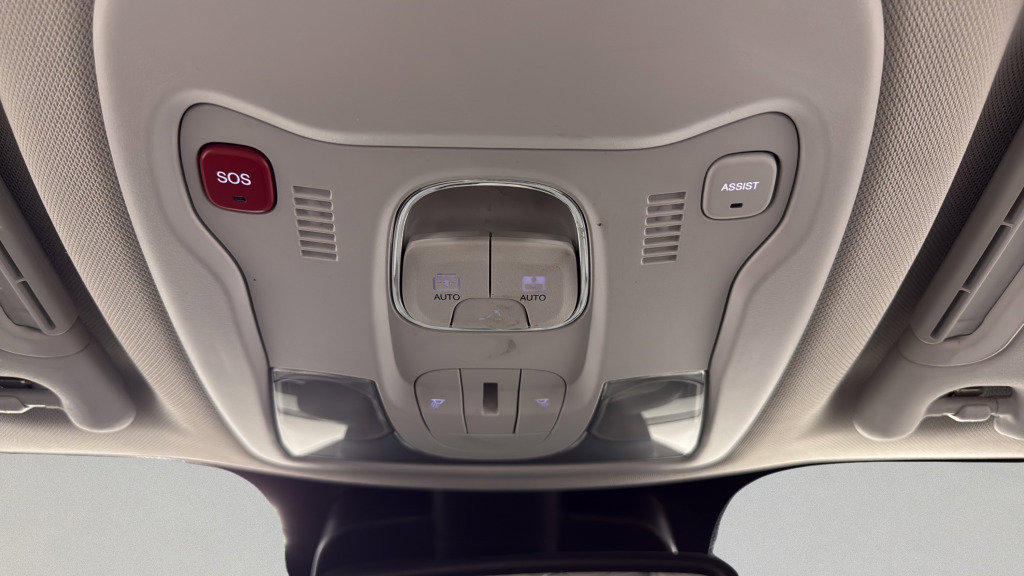 Used 2021 Jeep Renegade Limited w/ Sun & Sound Group image 25