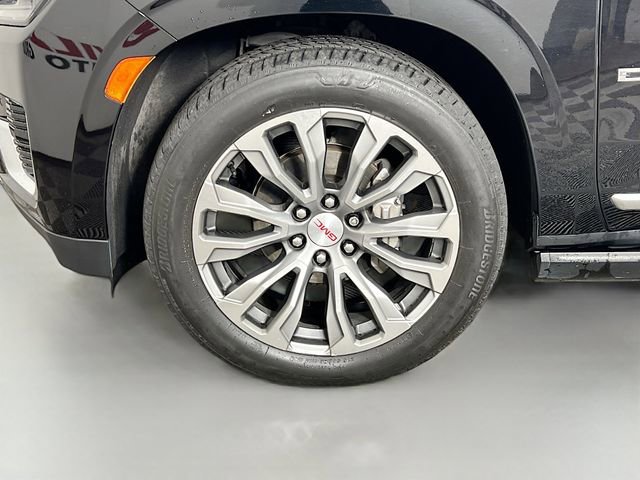 Used 2021 GMC Yukon XL Denali w/ Denali Ultimate Package AWD/4WD image 9