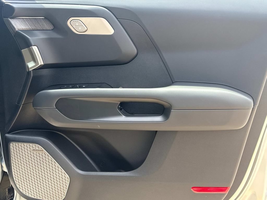 New 2027 Kia Telluride SX Prestige AWD/4WD image 17