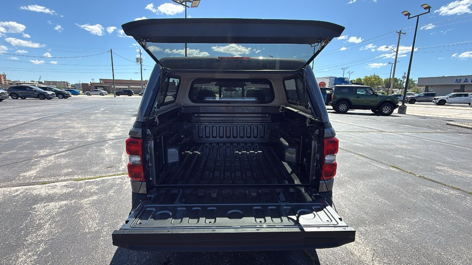 Used 2023 Ford Maverick Lariat w/ Lariat Luxury Package FWD image 10