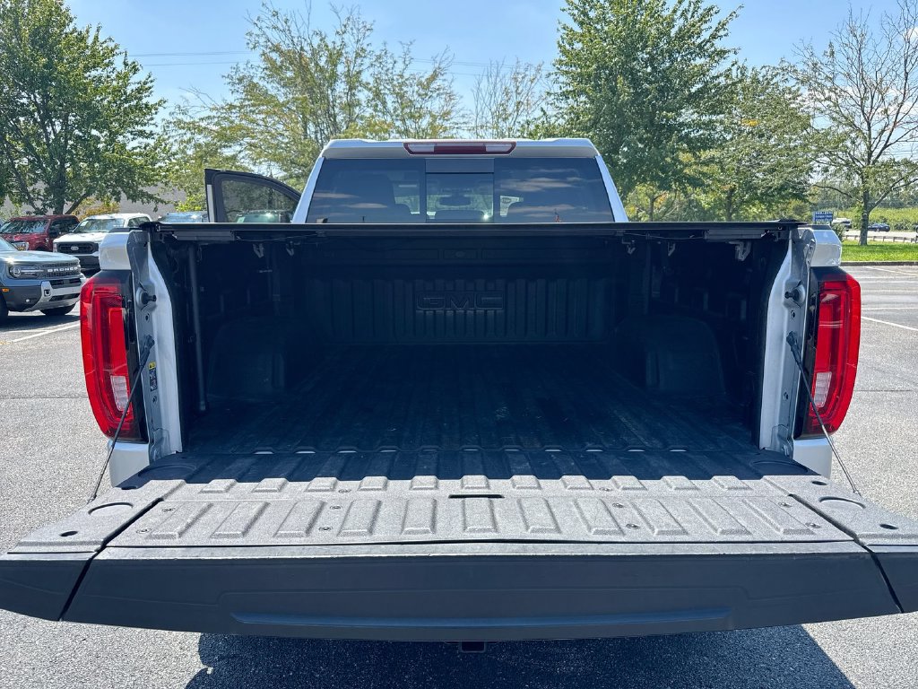 Used 2019 GMC Sierra 1500 SLT w/ SLT Premium Plus Package AWD/4WD image 25