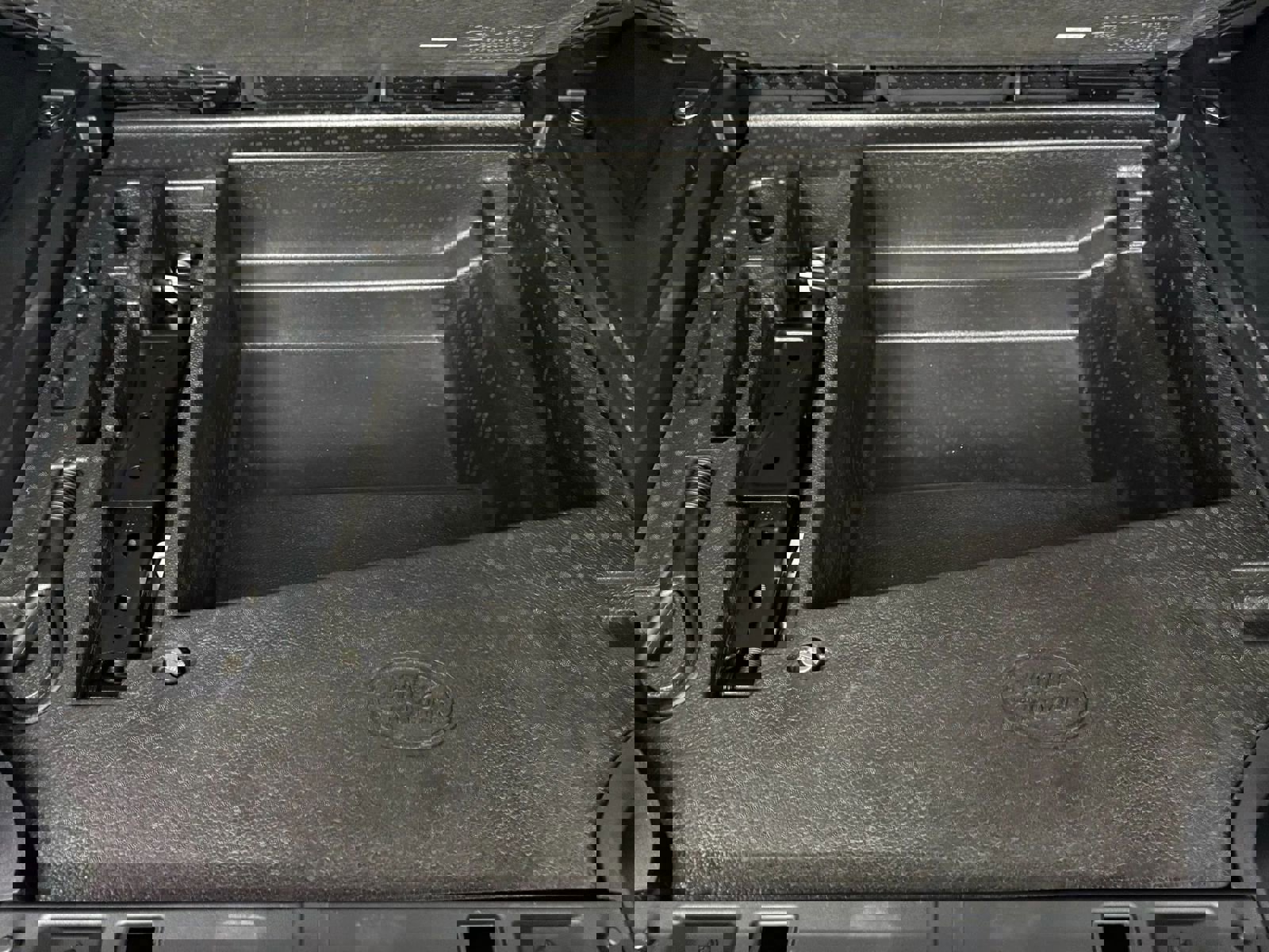 Used 2022 Land Rover Defender 110 S image 50