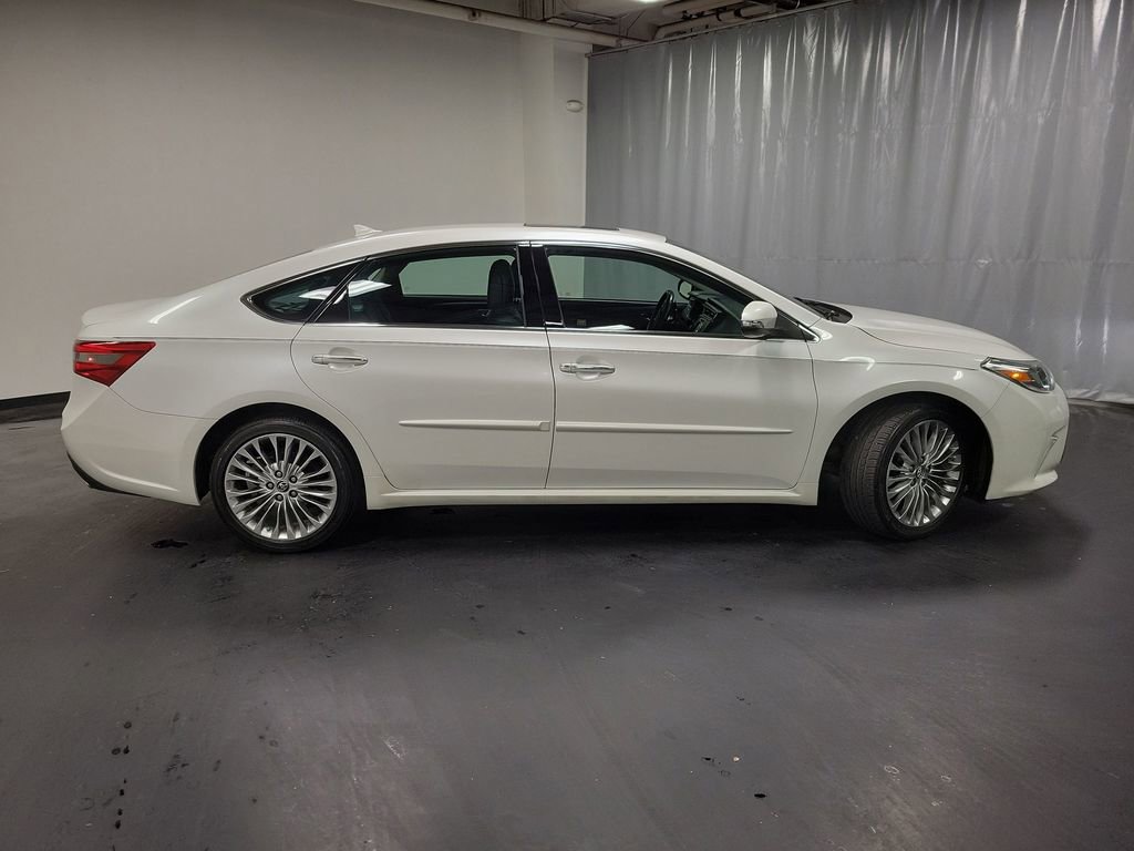 Used 2016 Toyota Avalon Limited w/ Protection Package FWD image 9