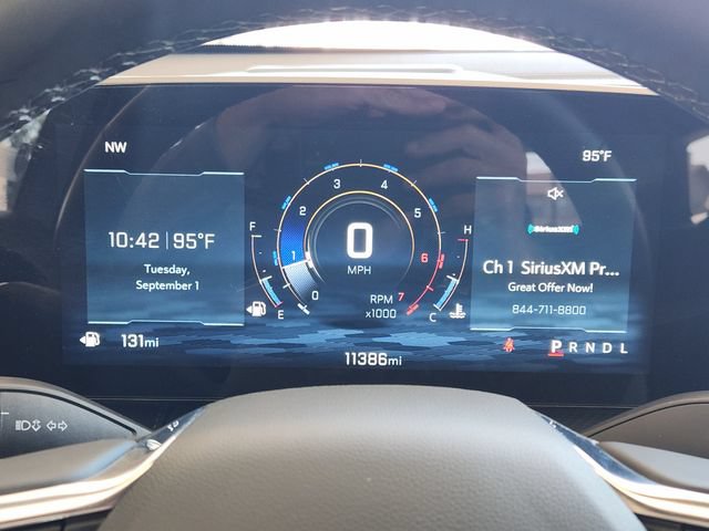 Used 2026 Chevrolet Equinox LT FWD image 7