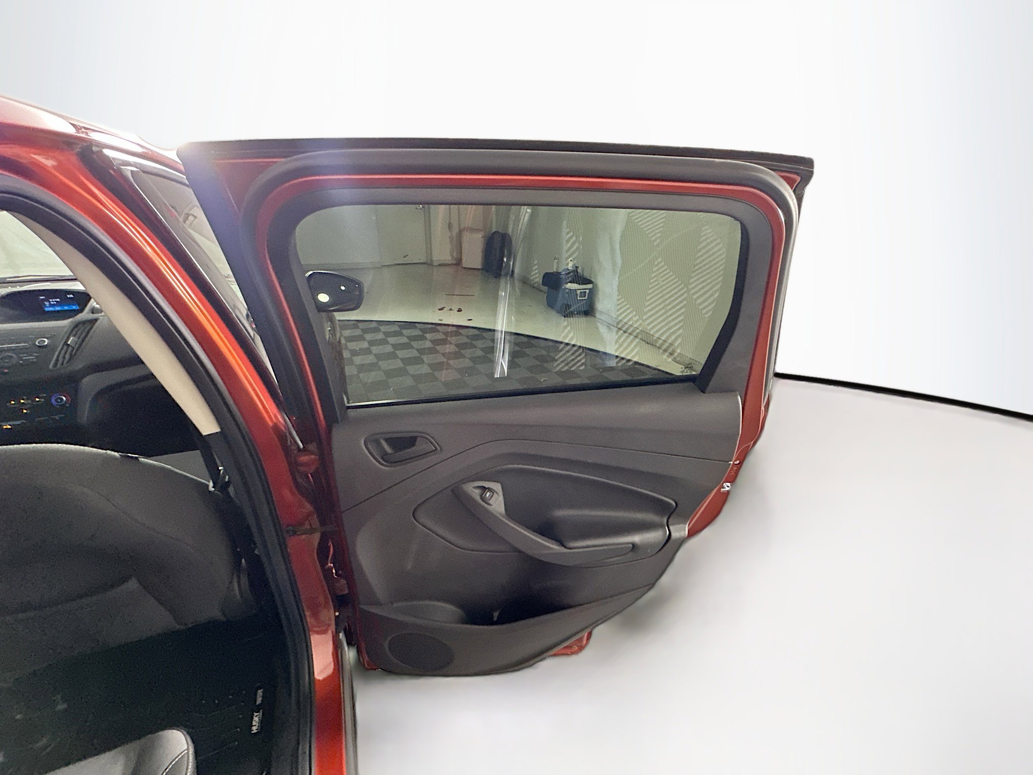 Used 2019 Ford Escape S image 28
