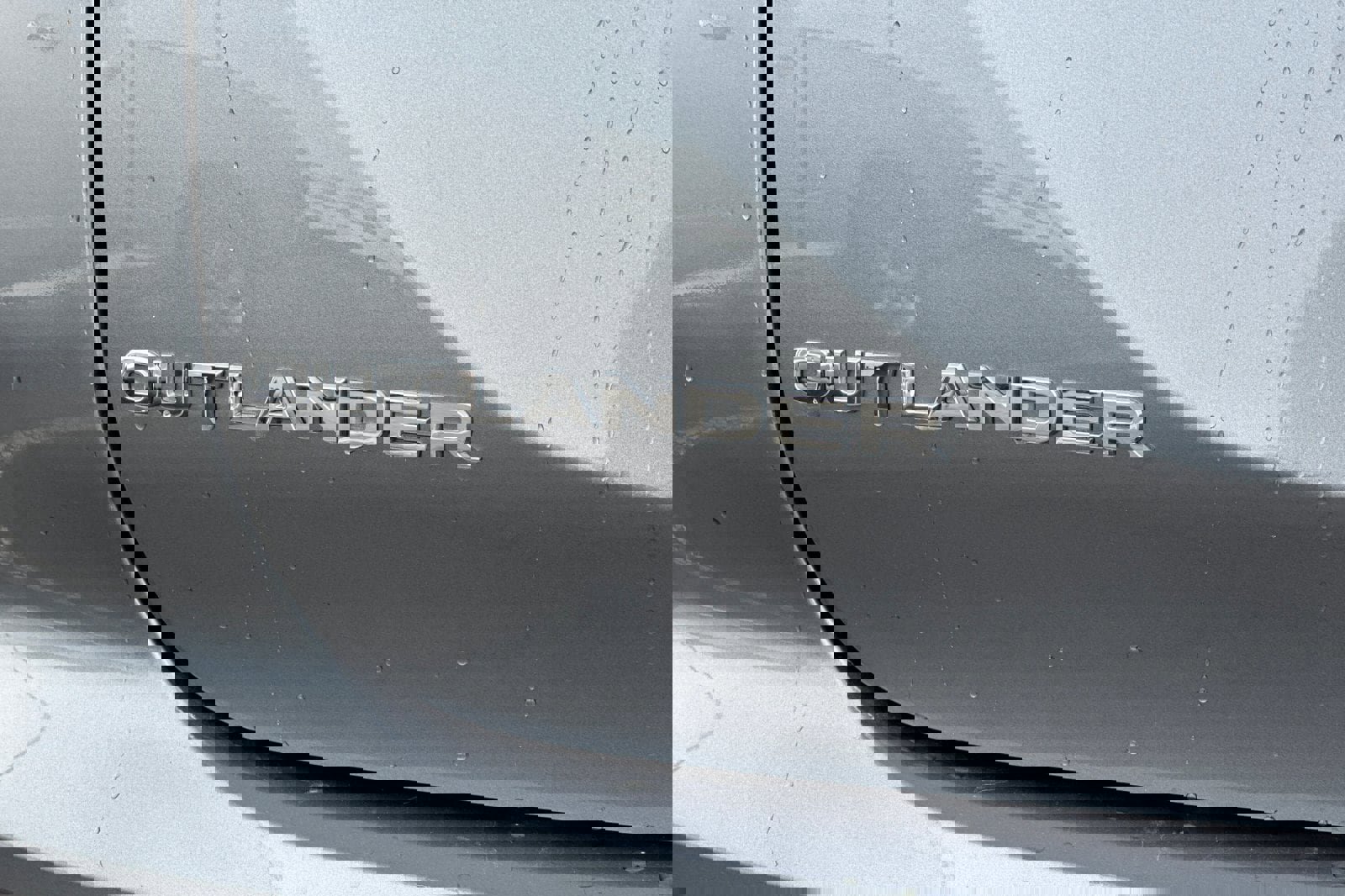 Used 2024 Mitsubishi Outlander SE image 28