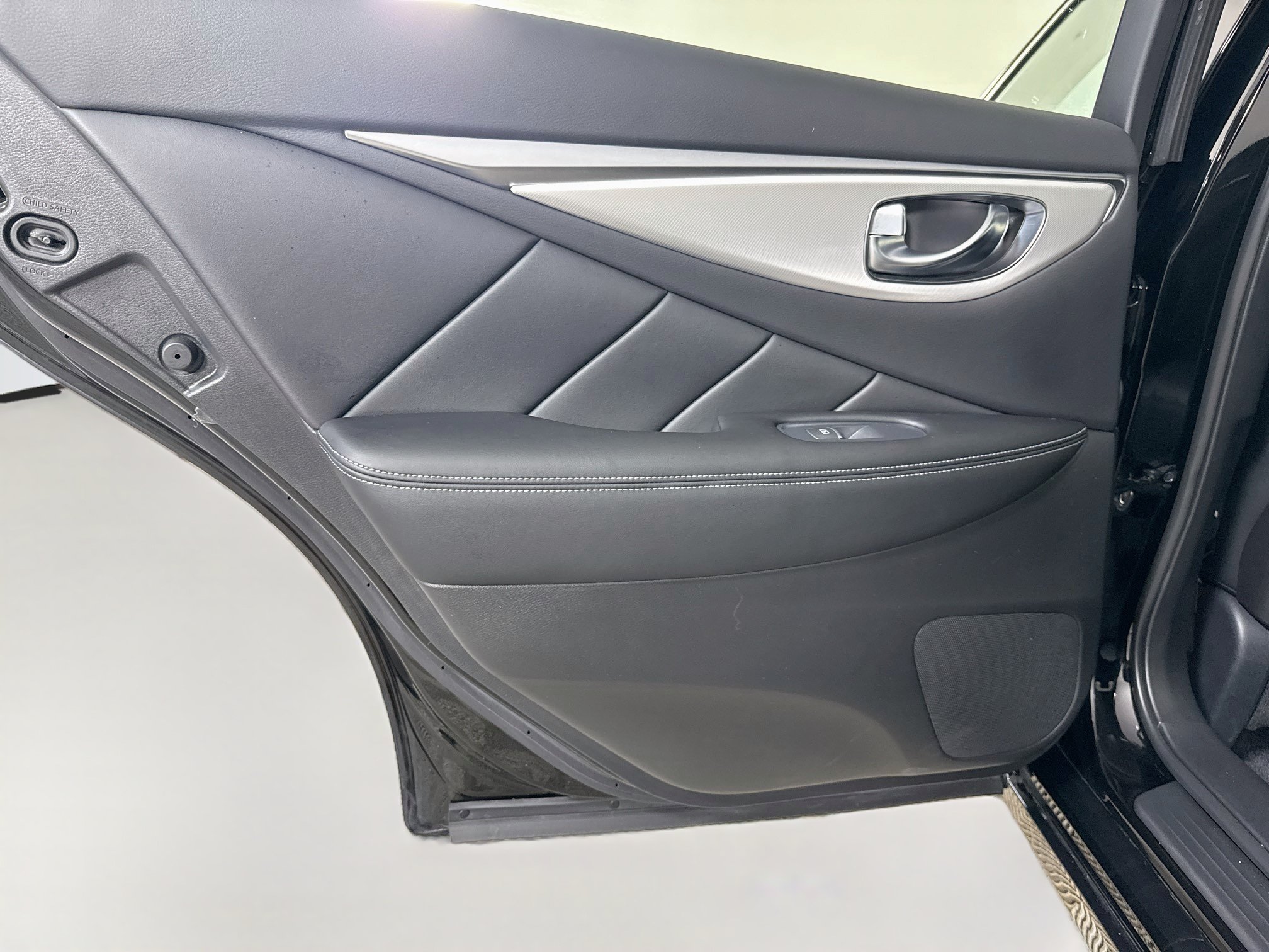 Used 2024 INFINITI Q50 Luxe AWD/4WD image 26
