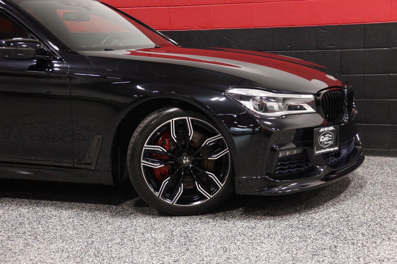 Used 2018 BMW 750i xDrive AWD/4WD image 3