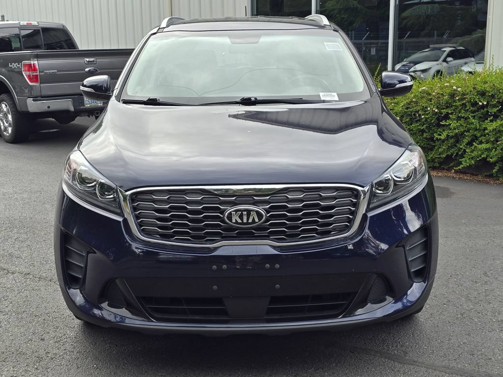 Used 2020 Kia Sorento LX w/ LX I4 Convenience Package FWD image 2