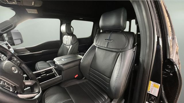 New 2026 Ford F350 Platinum w/ FX4 Off-Road Package image 6