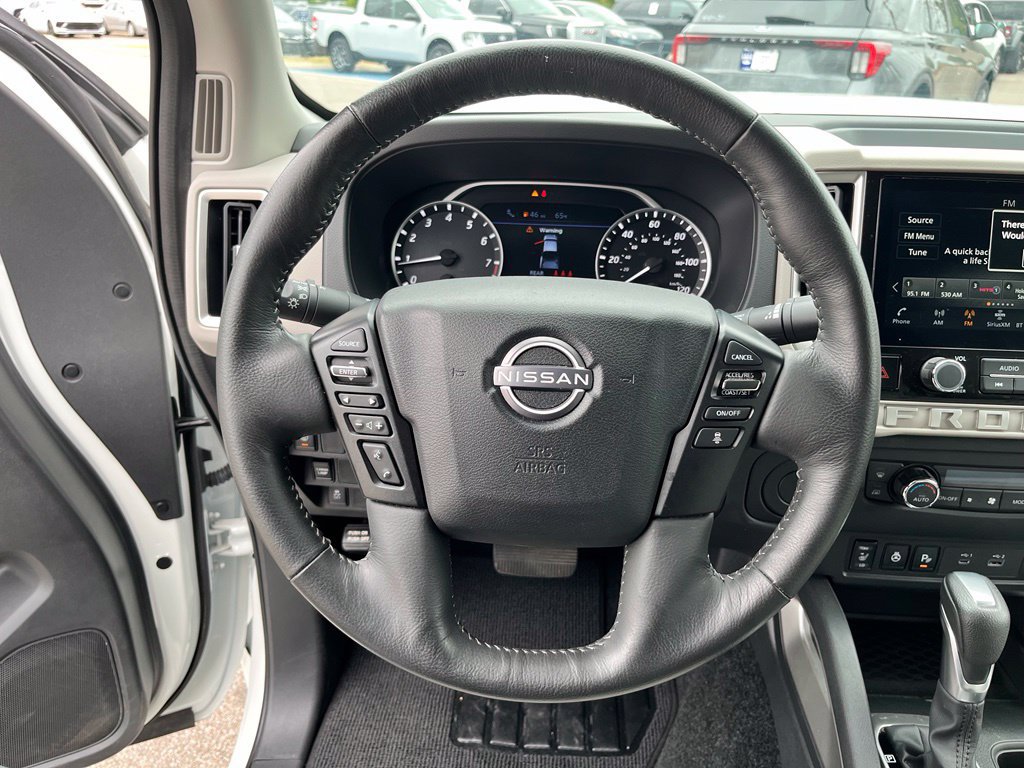 Used 2025 Nissan Frontier SV w/ SV Convenience Package RWD image 23