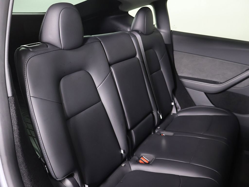 Used 2024 Tesla Model Y Performance AWD/4WD image 35