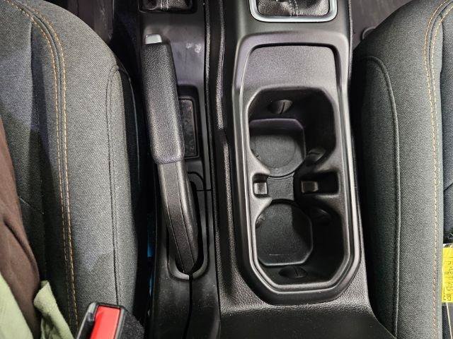 Used 2024 Jeep Wrangler Unlimited AWD/4WD image 32