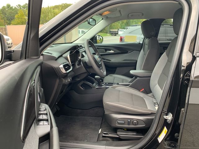 Used 2023 Chevrolet TrailBlazer LT w/ Convenience Package image 31