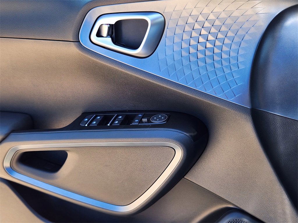 New 2025 Kia Soul EX image 6