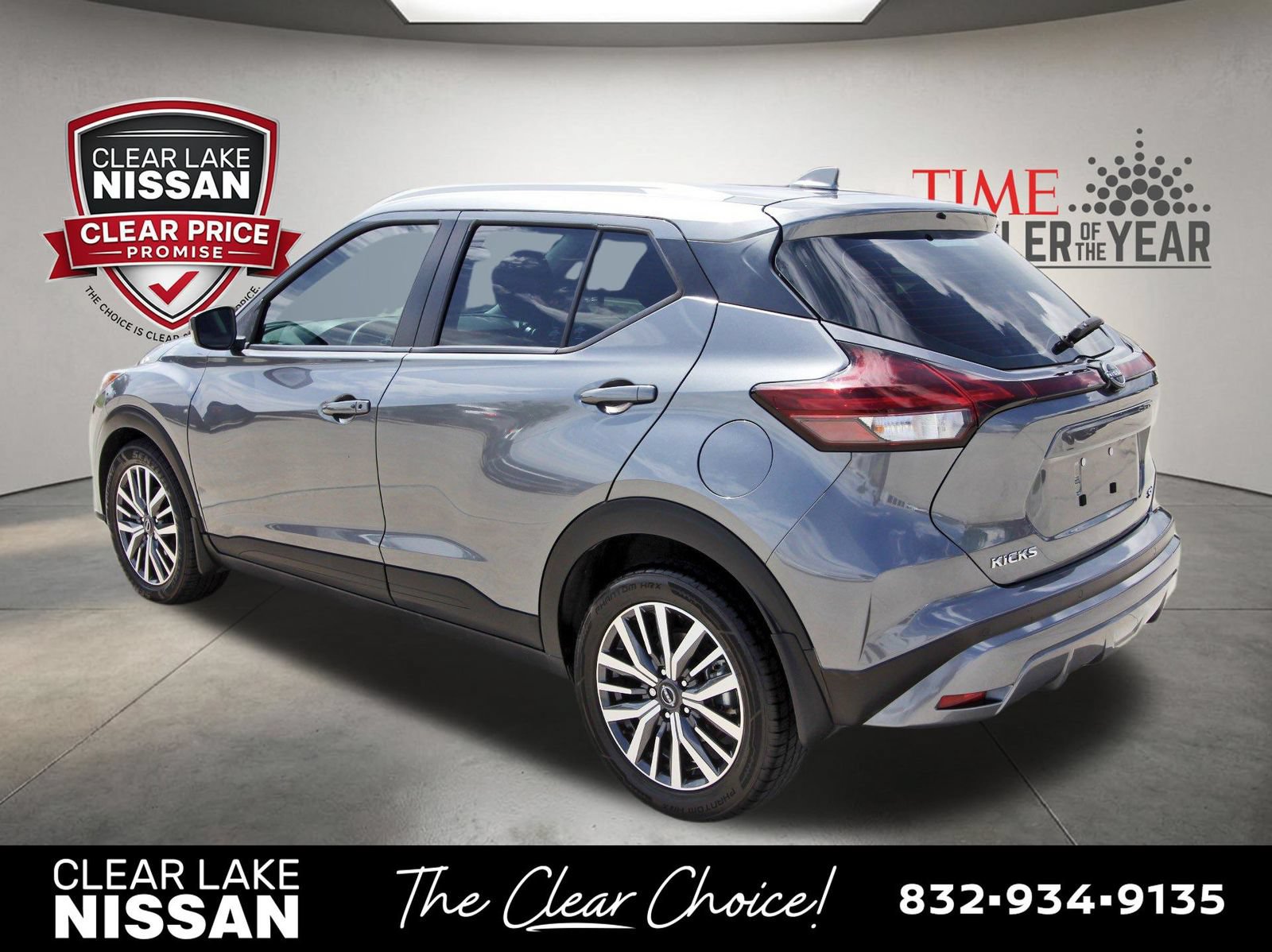 Certified 2023 Nissan Kicks SV FWD image 5