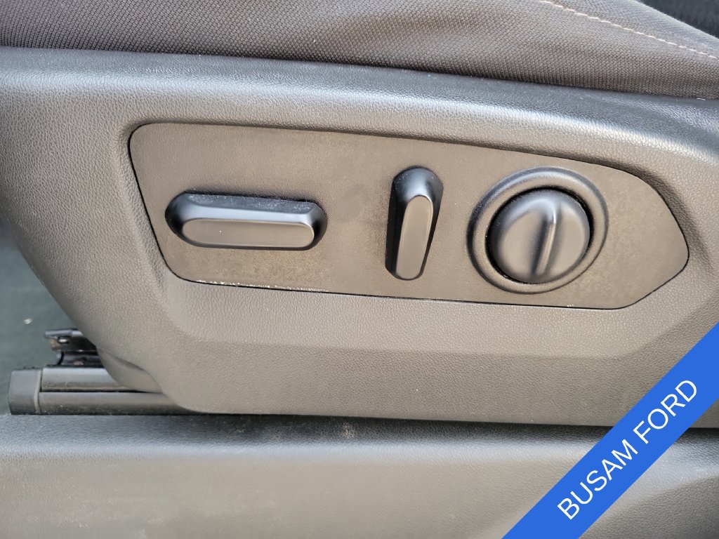 Used 2021 GMC Sierra 1500 SLE AWD/4WD image 17