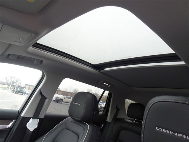 New 2026 GMC Terrain Denali image 12