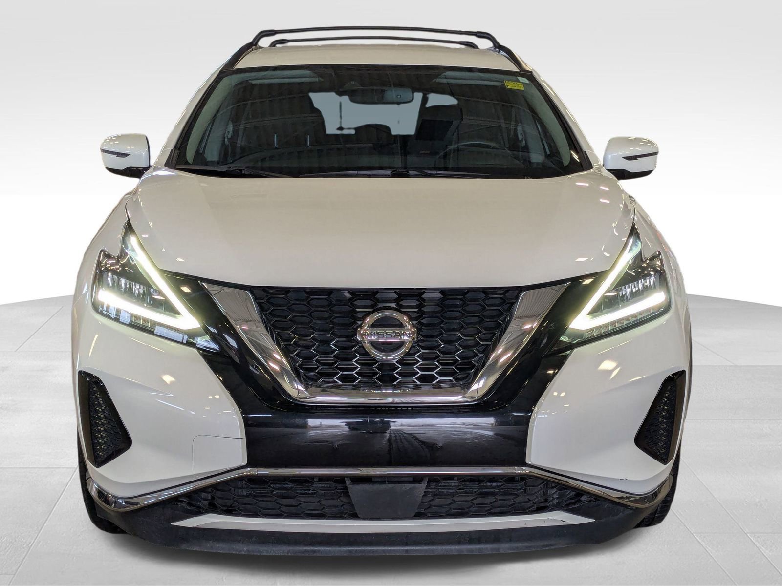 Used 2020 Nissan Murano SV image 2