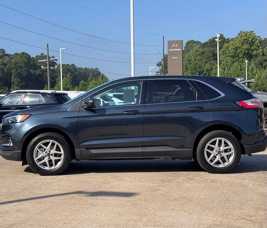 Used 2024 Ford Edge SEL w/ Convenience Package AWD/4WD image 11