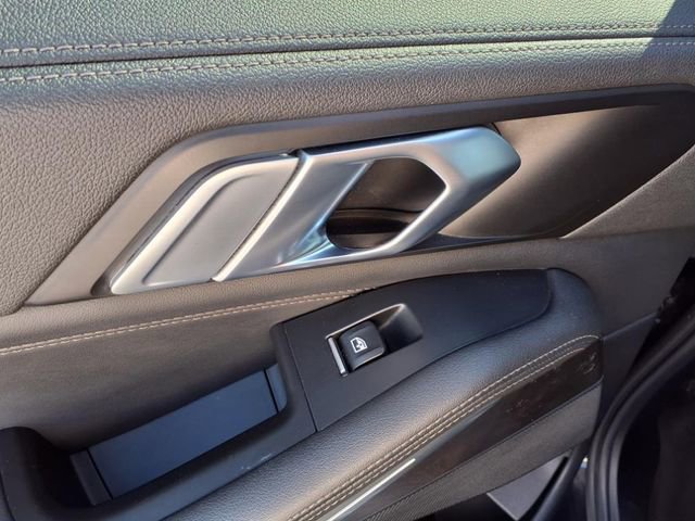Used 2023 BMW X5 xDrive40i image 21