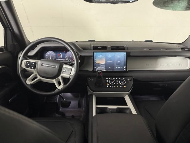 Certified 2025 Land Rover Defender 130 S AWD/4WD image 28