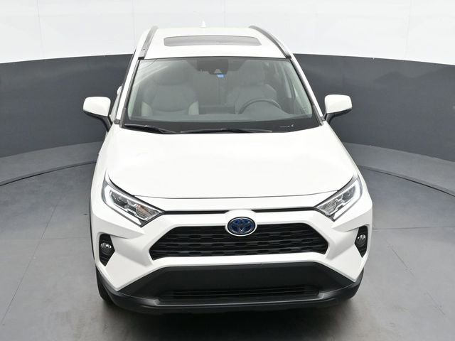 Used 2021 Toyota RAV4 XLE Premium AWD/4WD image 17