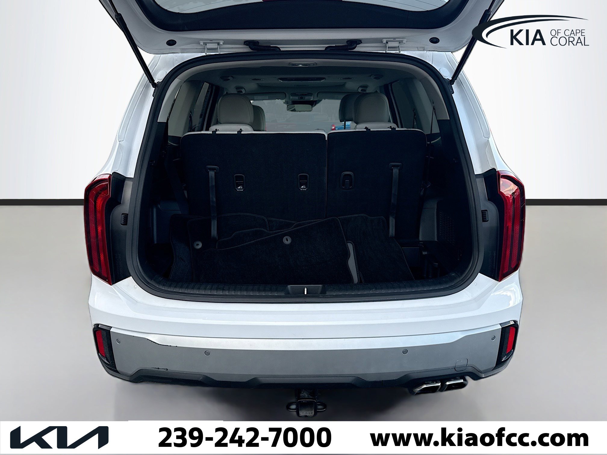 Certified 2024 Kia Telluride S w/ S Sunroof Package image 11