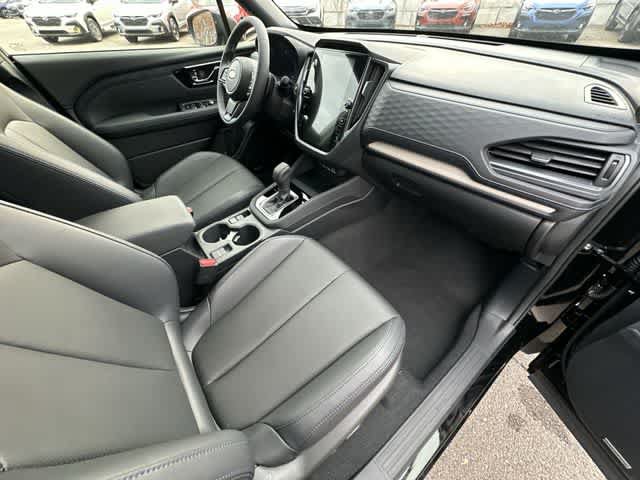 Used 2025 Subaru Forester Limited AWD/4WD image 20