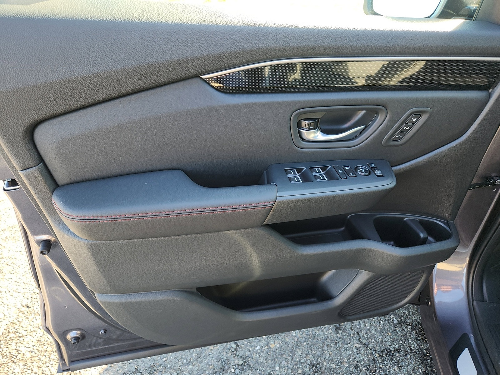 New 2025 Honda Pilot Black Edition image 8