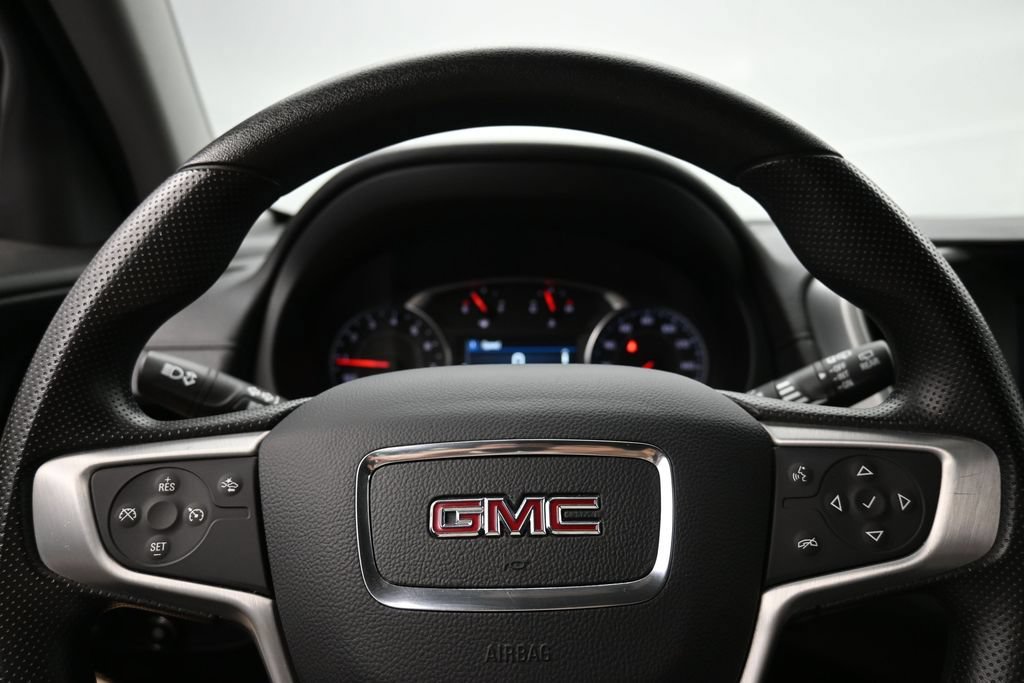 Used 2024 GMC Terrain SLE AWD/4WD image 12