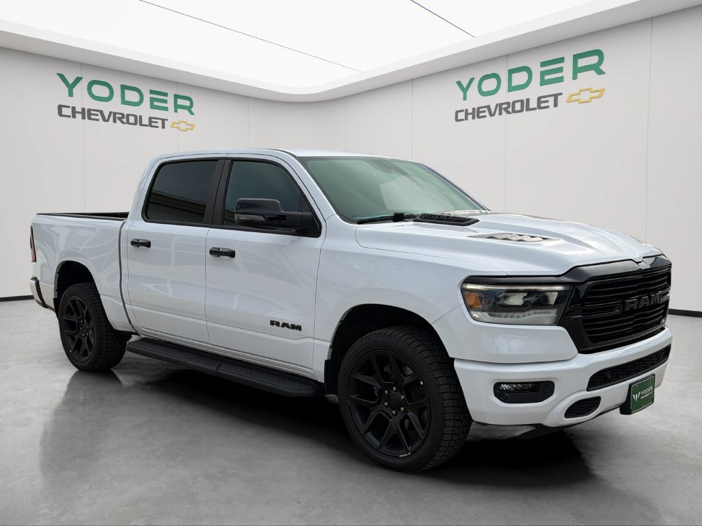 Used 2023 RAM 1500 Laramie AWD/4WD image 2