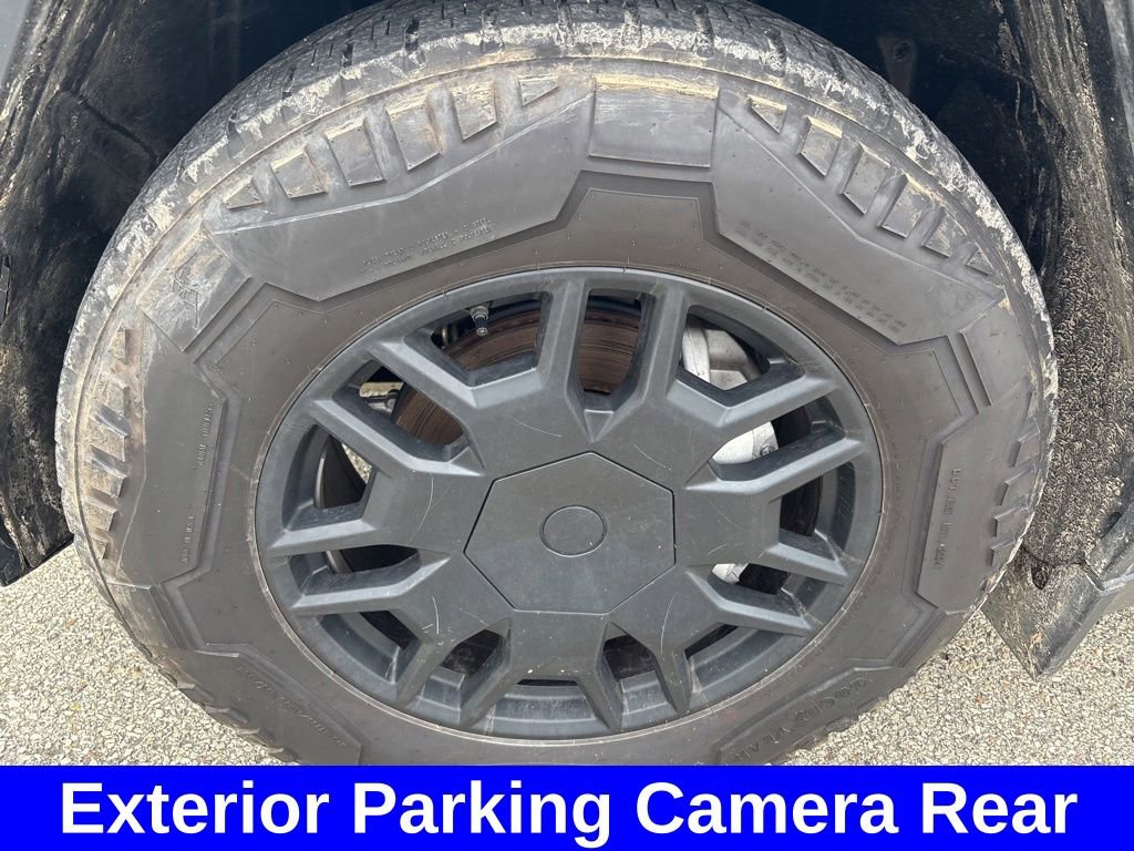 Used 2024 Tesla Cybertruck AWD Crew Cab image 16