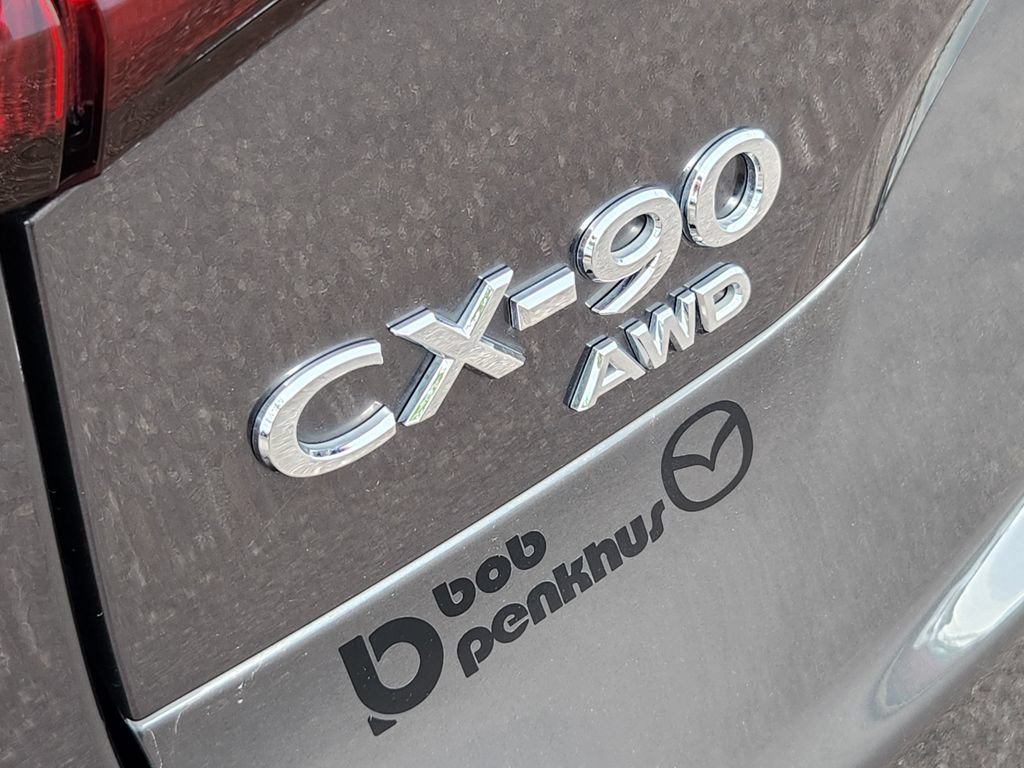 Used 2025 MAZDA CX-90 Plug-In Hybrid w/ Preferred AWD/4WD image 31