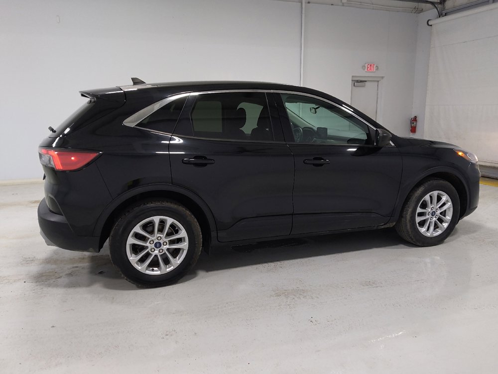 Used 2022 Ford Escape SE image 10