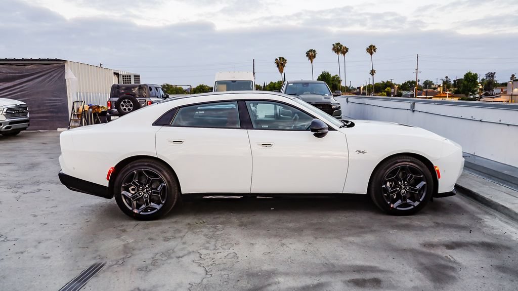 New 2026 Dodge Charger R/T AWD/4WD image 13